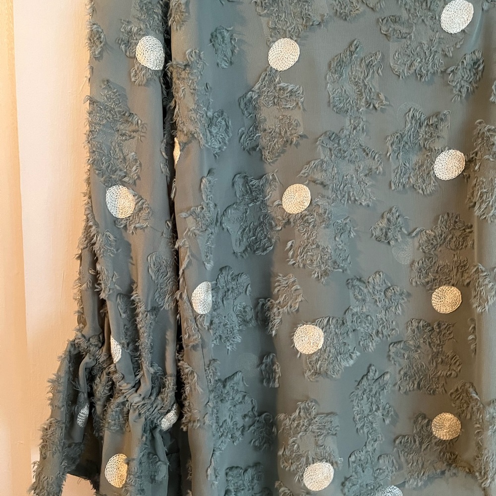 Zara blouse - Picture 2 of 2